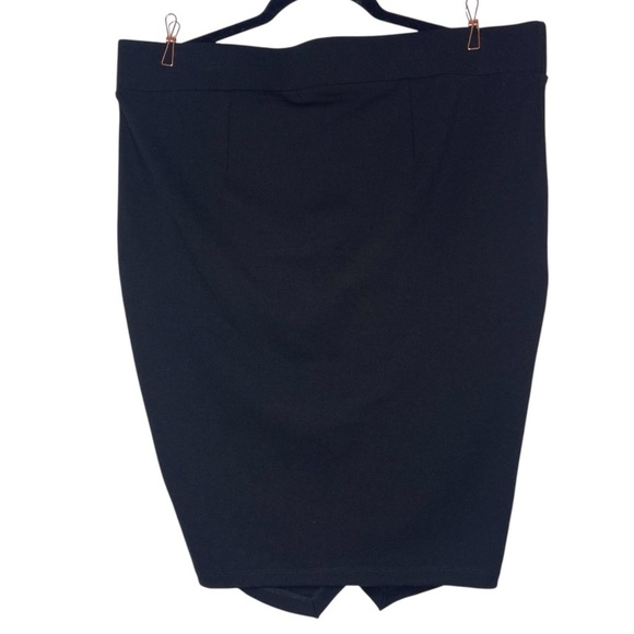 Torrid Black Asymmetrical Envelope Fold Over Mini Skirt Stretch Size 1X - Picture 2 of 11